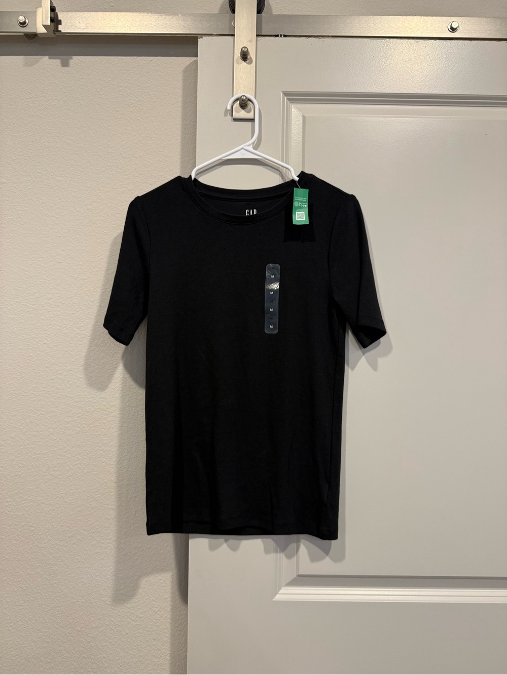 Gap Black Modern Tee